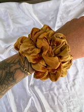 Load image into Gallery viewer, Coreopsis Silk Scrunchie

